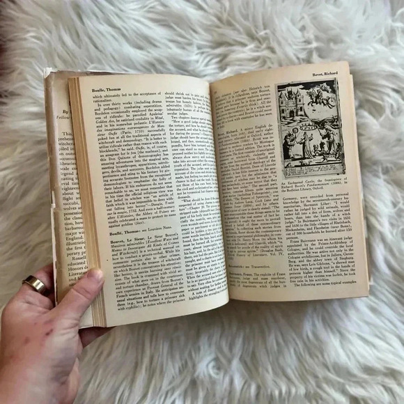 The Encyclopedia Of Witchcraft and Demonology-Vintage Book 1959 By Robbins - Picture 5 of 8